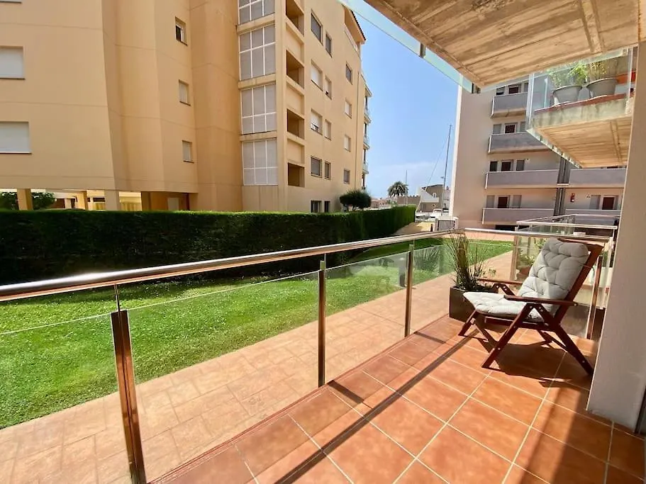 Piso De 2 Habitaciones, 3 Piscinas Y Cerca Del Mar Roses Apartamento